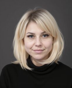 Ксения Конова